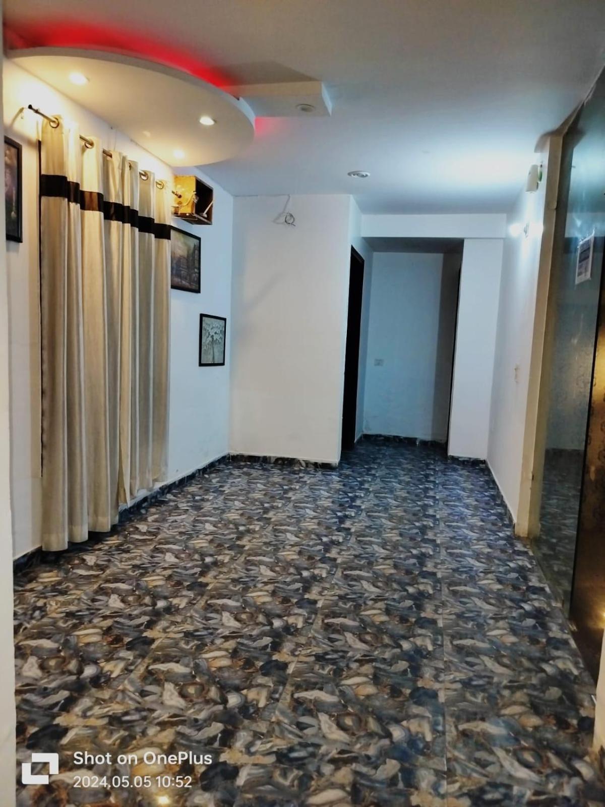 Hotel Janvi Palace Dillí Exteriér fotografie