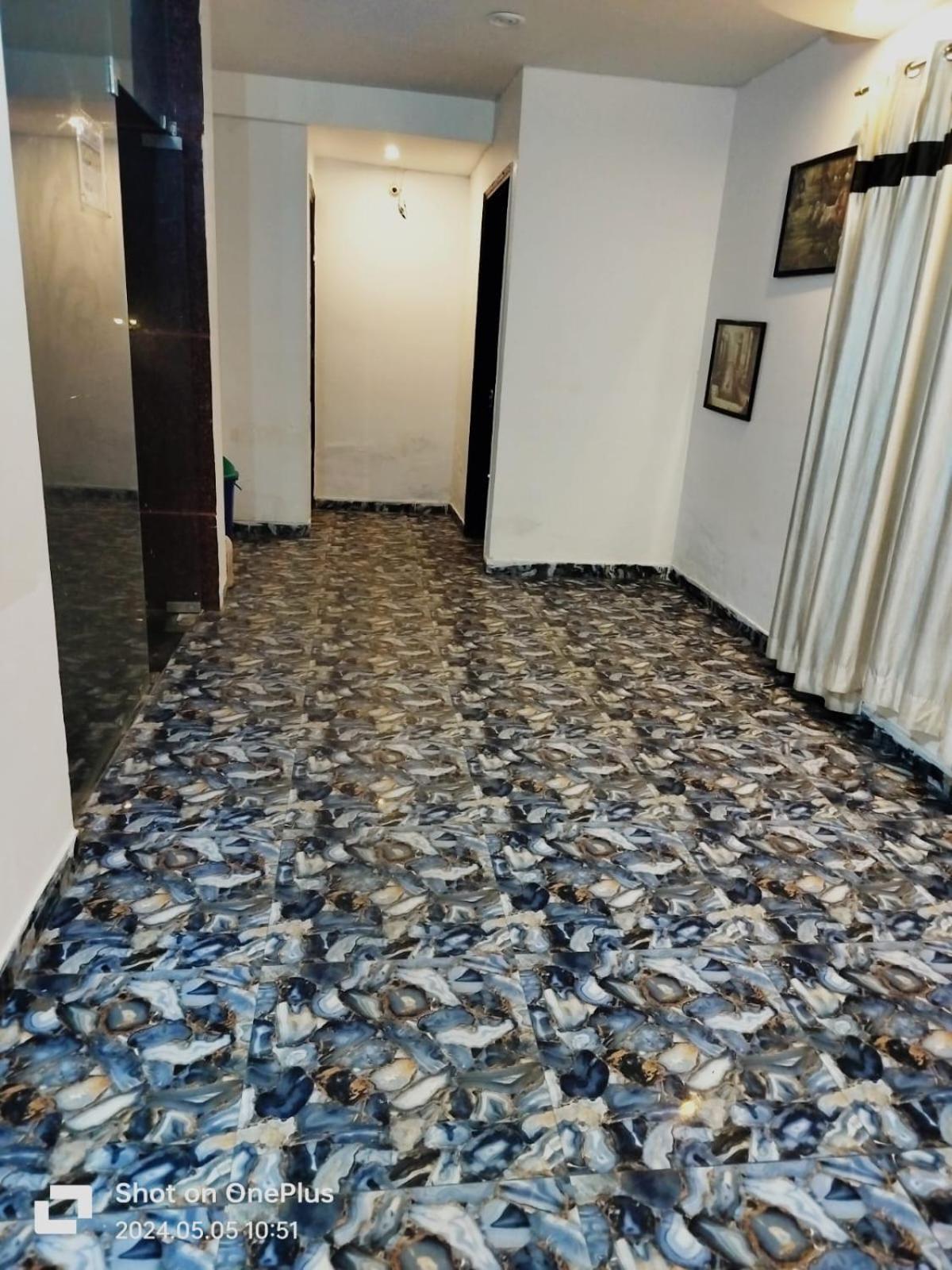 Hotel Janvi Palace Dillí Exteriér fotografie